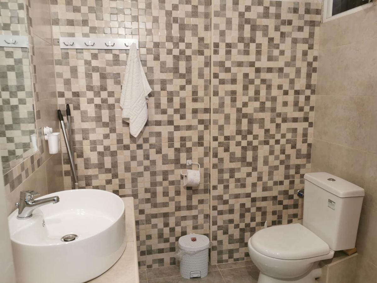 La Familia Apartments Olympiakí Aktí Zewnętrze zdjęcie