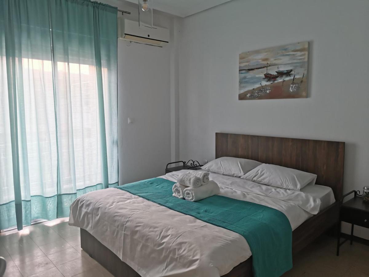 La Familia Apartments Olympiakí Aktí Zewnętrze zdjęcie