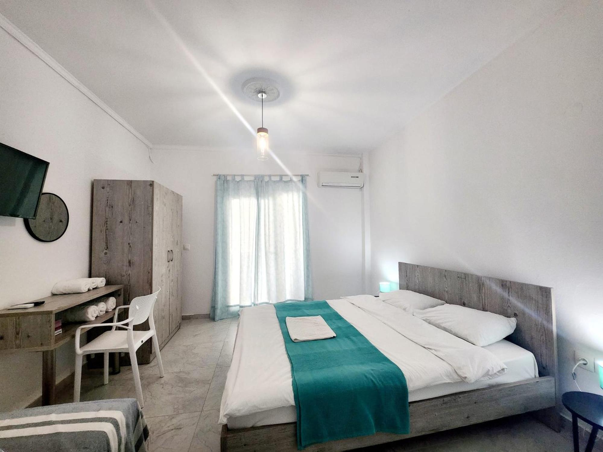 La Familia Apartments Olympiakí Aktí Zewnętrze zdjęcie